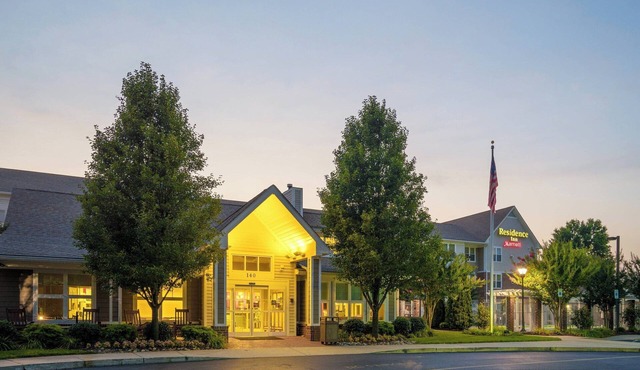 1BR King Sofa | Marriott Salisbury | Salisbury U, UMES, Work Trips | 2 Units