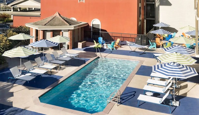 2 Family-friendly Rooms | Partial Bay View | Close to Coit Tower