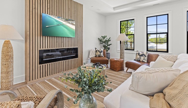 214 Toledo Place | Beachfront Getaway