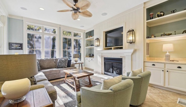 29 Corrine Lane ~ Spacious Family Home in Singleton Beach!