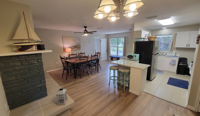 3 Bed/2 Bath Cottage near downtown Crystal River