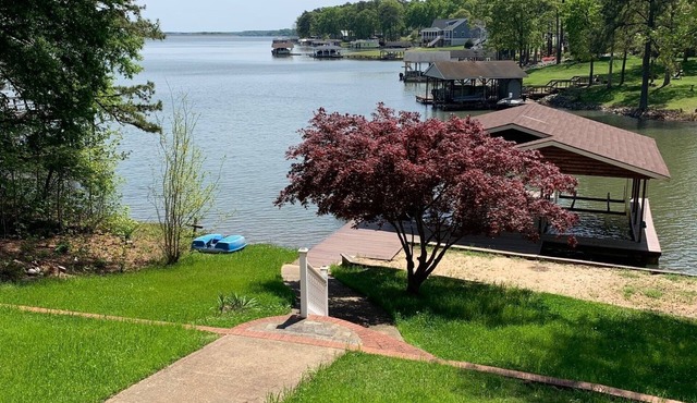 3 Living spaces w/3 full Kitchens - Private Boat House & Sandy Beach