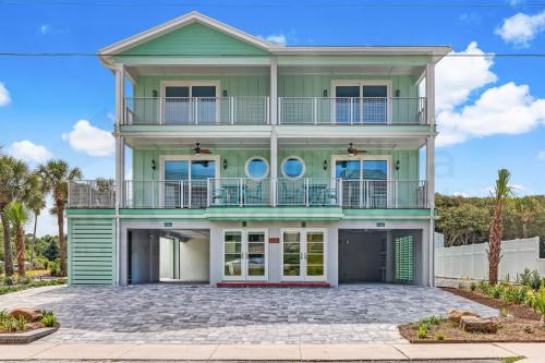 391 South Fletcher A&B