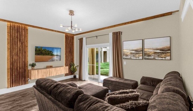4 Bedrooms/3.5 Bathrooms/Regal Palms (340 MA)