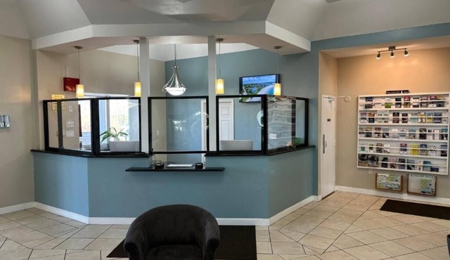 4 Budget-Friendly Rooms Ideal for Families with Two Pools & Free Breakfast