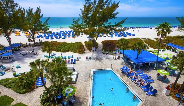 4 units for Families, Deluxe 2 Double Beds at RumFish Beach Resort