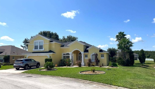 614 - Fabulous 5 Bed 4 Bath South Facing Home with Private Pool and Spa Backing onto Conservation