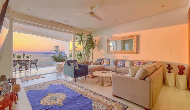 7 Floor 3BR Ocean View Condo at Indah by *Maxwell
