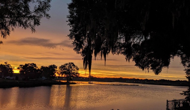 ALMOST HEAVEN, perfect lake front property
