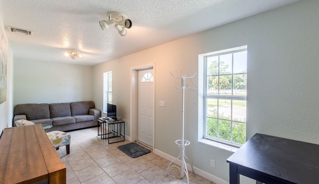 Appt first floor on equestrian estate