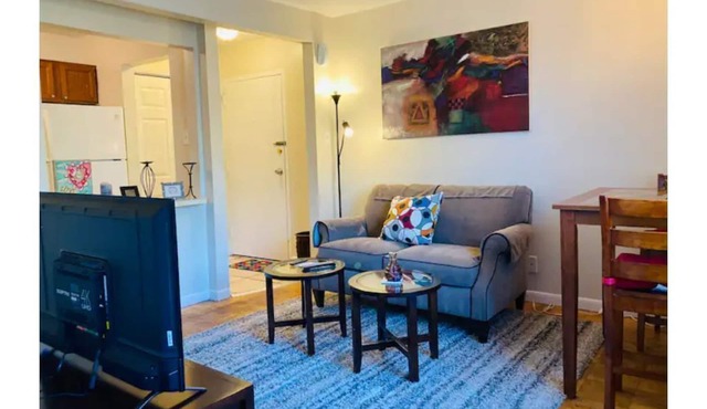Arlington Gem-Commuter Delight Quite Neighborhood