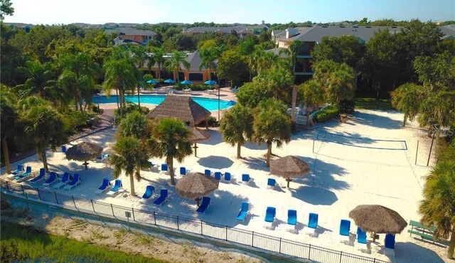 Beach Resort near Disney with Poolside Tike Bar