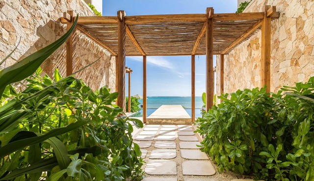 Beachfront 2BR Condo in Bahía Tankah, Tulum
