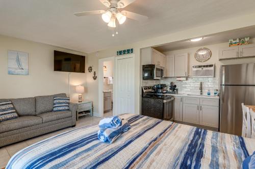 Beachfront Condo: Redington Shores Retreat!