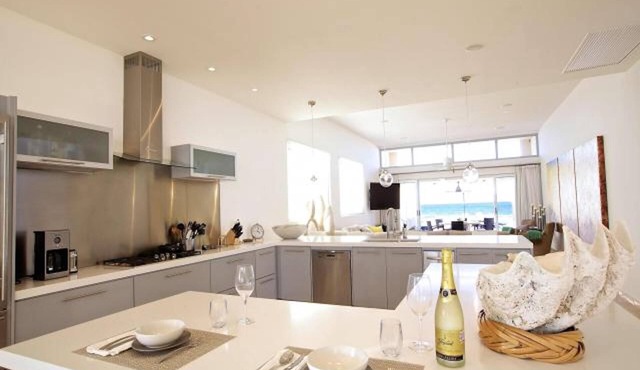 Beautiful Beach front Villa on the East Cape