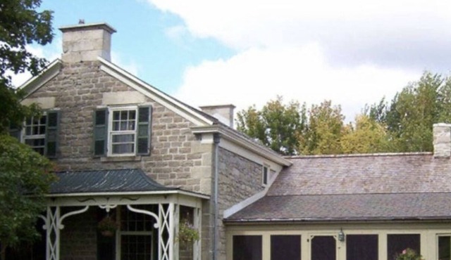 Beautiful Historical Farmhouse-