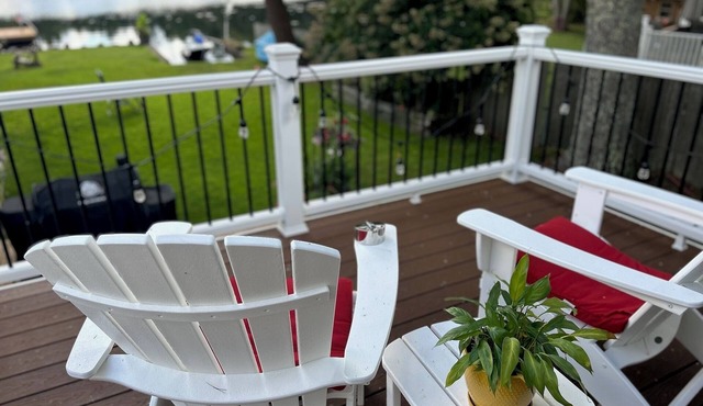 Beautiful Lakehouse getaway. Something for everyone for all seasons