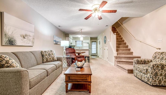 Bethany Meadows --- 38174 Beachwood Ct #17