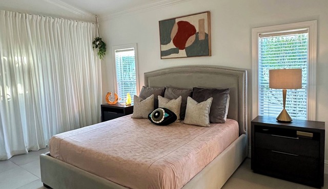 Bright 3BR Family Home 15min to Beach Quiet, Clean & Comfortable