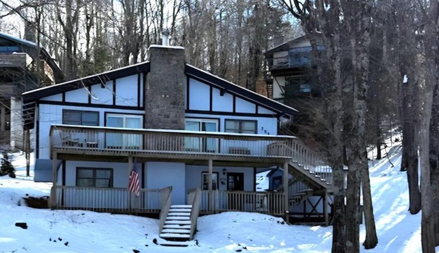 Cabin Life at Beech Mountain