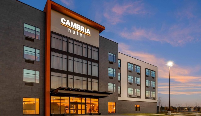Cambria Hotel Euless - DFW Airport South