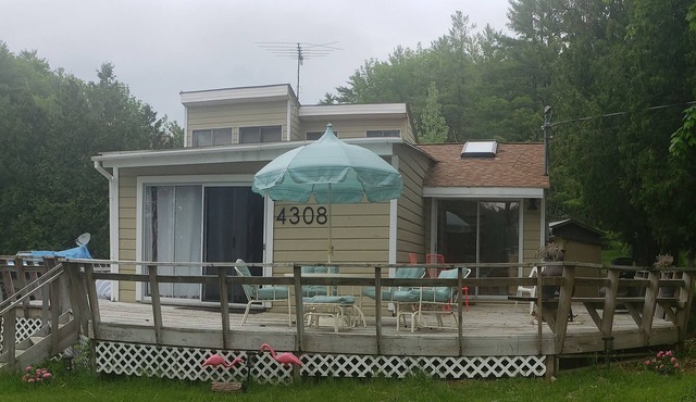 Camp at Gull Bay with Lake George View and walking distance to beach