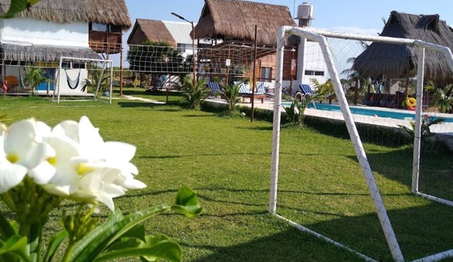 camping & cabañas chelem
