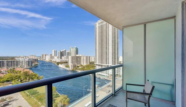 Canal View Studio - Resort Perks Beach 8 Min 1904