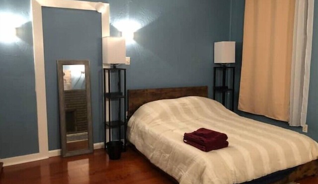 Charming, cheerful, comfortable, centrally located, and walkable!