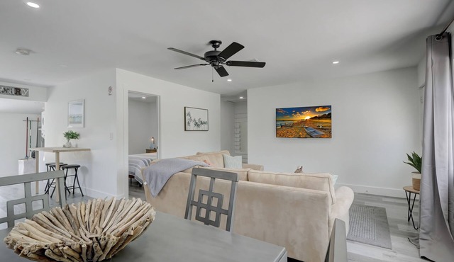 Charming Downtown Retreat with Private Units