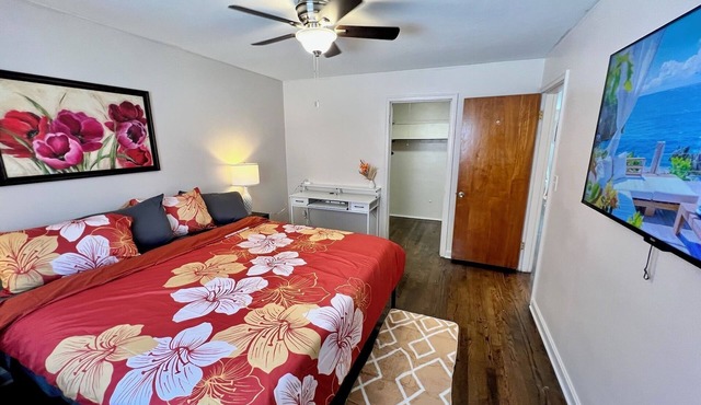 Cincy Furnished Stays Sunrise Blossom 2 Bdrm Apt