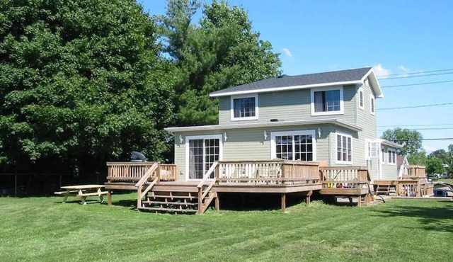 Clayton Home - 4 bed/2 bath