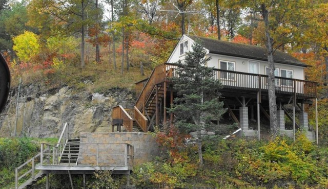 Cliffside Hideaway-Renovations & upgrades coming!
