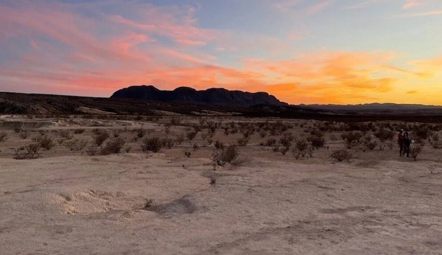 Close to Big Bend National and State Parks!