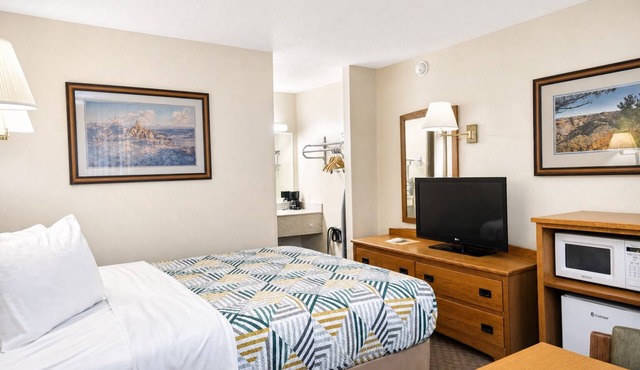 Conveniently Located Near City Highlights for a Relaxing Retreat