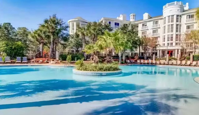 Cozy 1-bedroom apartment in Baytown