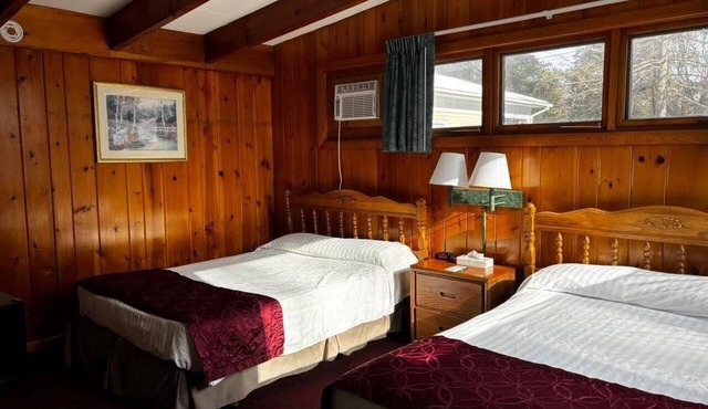 Cozy 1-bedroom hotel room in superb Hamilton - #328 Susquehanna