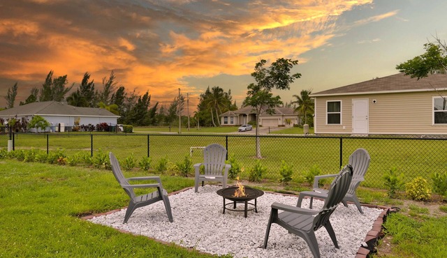 Cozy 4 Bedroom with free parking