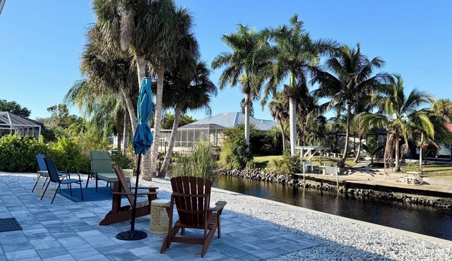 Cozy river location on canal, views with a patio, 2b, 2b, furnished home.