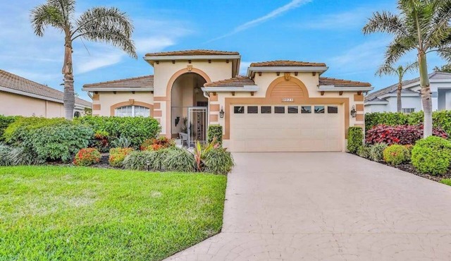 Dog-friendly house with private pool, sauna, golf, tennis court, & central AC