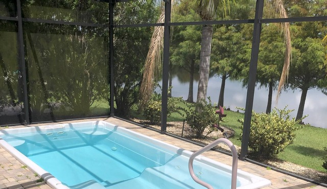 Endless Love, Pool and a Water View! 3/2 w/Pool & Golf Cart in The Village of Osceola Hills