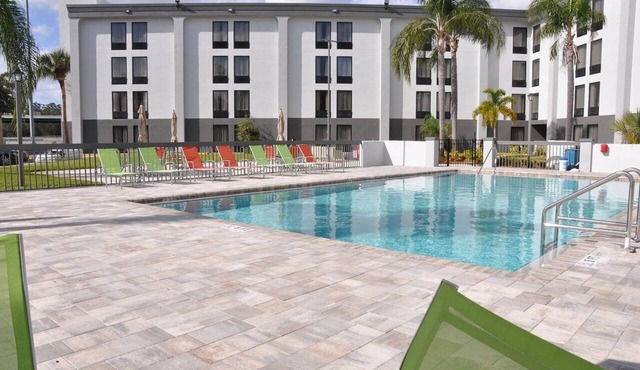 Enjoy Theme Park Fun at Spacious Resort Orlando