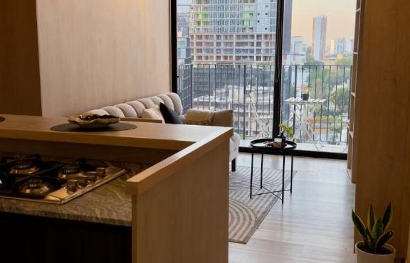 Executive Suite, Rooftop Pool, Workspace IKan HUB