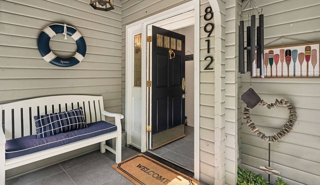 Experience Waterfront Luxury on the Burton Peninsula, Vashon Island