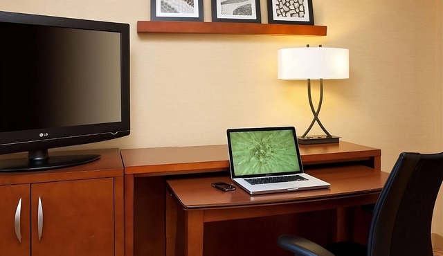Explore Boston’s North Shore! Pet-friendly Property! Comfortable Unit!