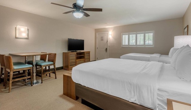 Family Suite | Onsite Pool, | Free Parking | Free Breakfast | Pet Friendly