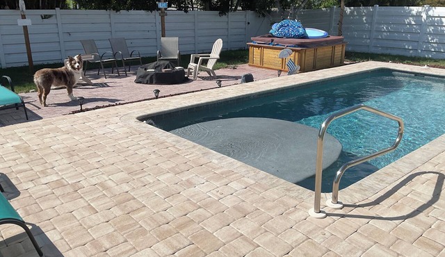 Florida Escape 4-bedroom house in serene Parrish, FL with AC and swimming pool