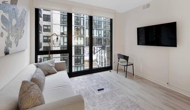 Gated 2BR in the Heart of NoMa | Rooftop, Grill & Deck
