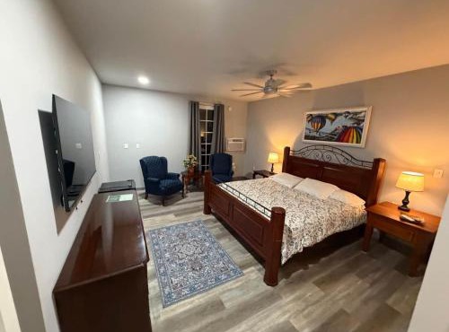 Germantown Inn & Lounge