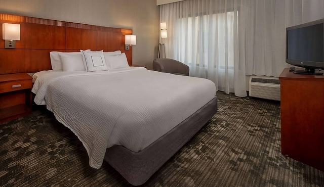 Go fishing or boating at Becks Pond! Pet-friendly Suite with Free Parking Onsite